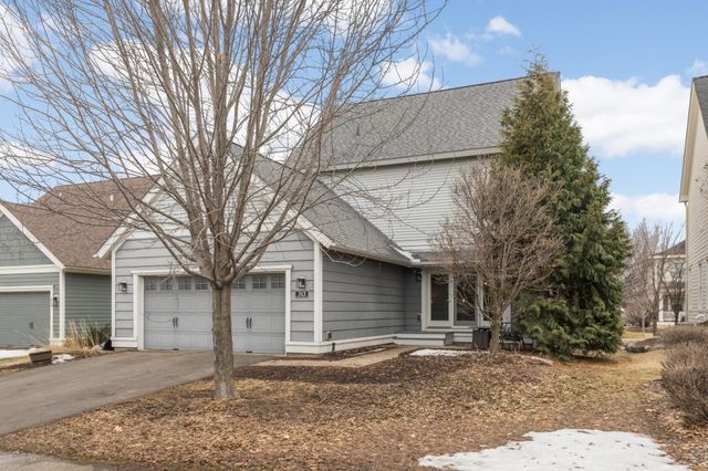 313 Periwinkle Place, Bayport, MN 55003