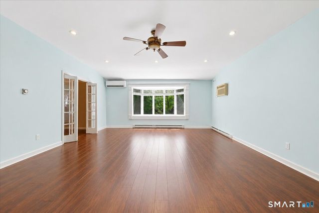 2 Judith Drive, Danbury, CT 06811
