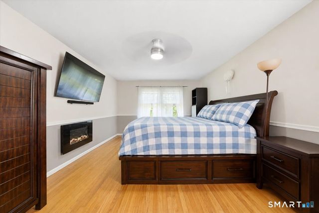 2 Judith Drive, Danbury, CT 06811