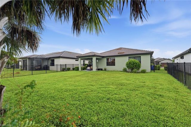 16095 Mistflower DR, Alva, FL 33920