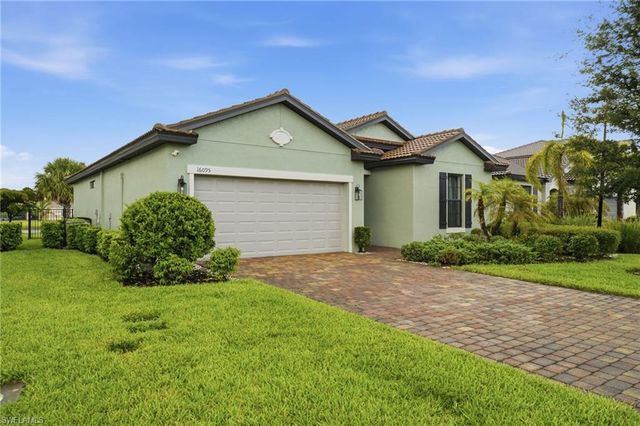 16095 Mistflower DR, Alva, FL 33920