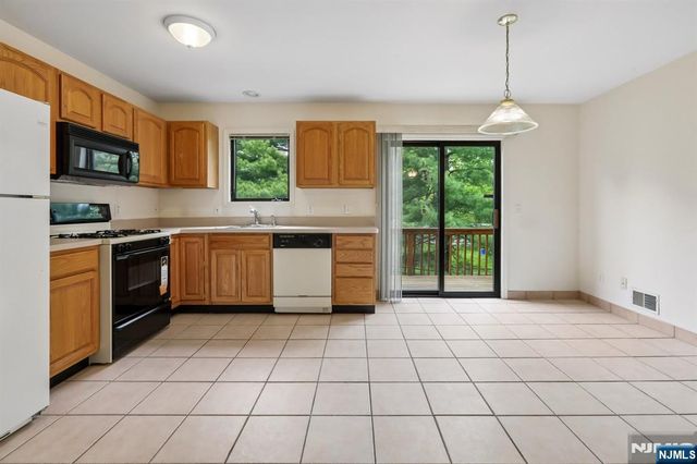 201 Watchung Avenue C19, Bloomfield, NJ 07003
