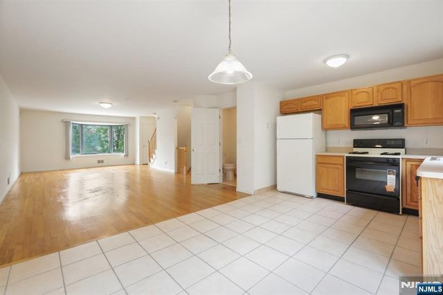 201 Watchung Avenue C19, Bloomfield, NJ 07003
