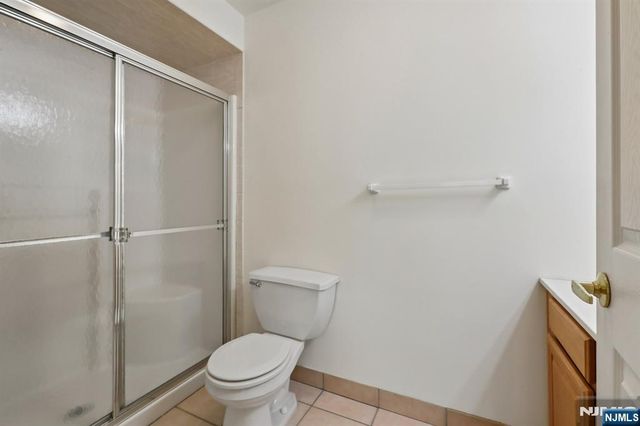 201 Watchung Avenue C19, Bloomfield, NJ 07003