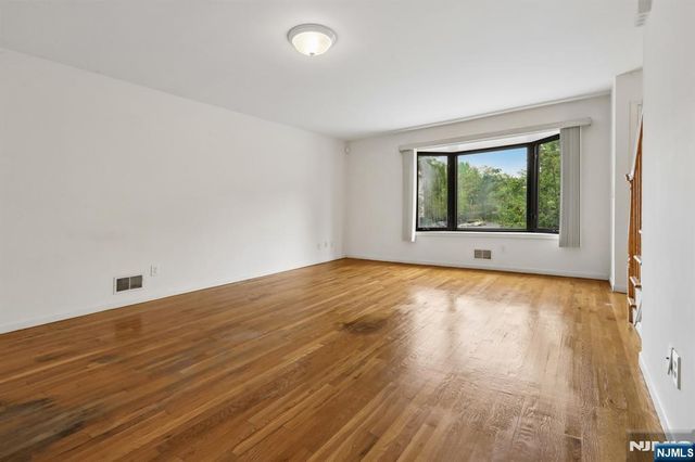 201 Watchung Avenue C19, Bloomfield, NJ 07003