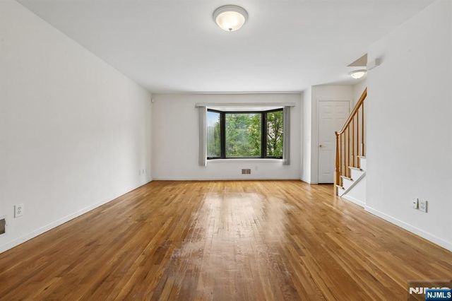 201 Watchung Avenue C19, Bloomfield, NJ 07003