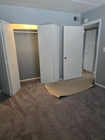 17001 Albany Avenue S 101, Hazel Crest, IL 60429