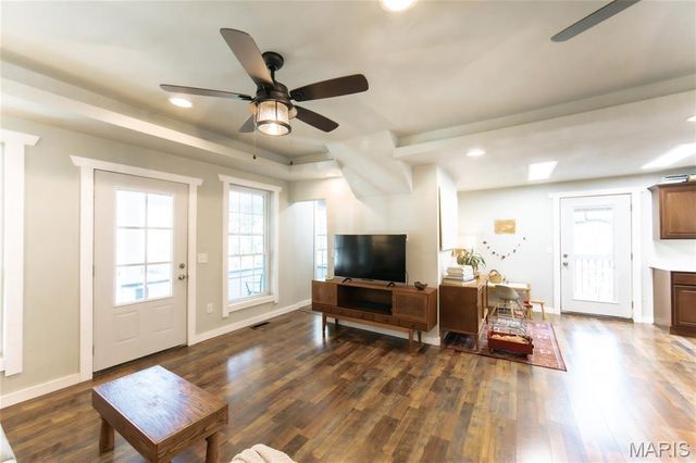 702 N Hickory Street, Salem, MO 65560