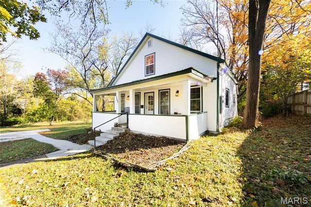 702 N Hickory Street, Salem, MO 65560