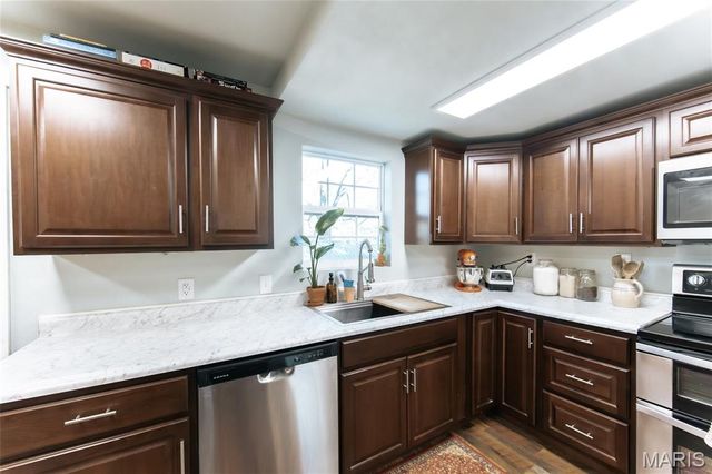 702 N Hickory Street, Salem, MO 65560