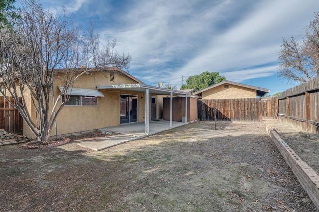 682 San Marino Street, Hemet, CA 92545