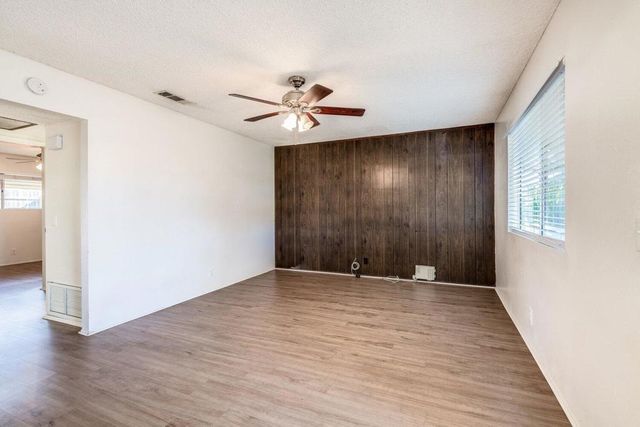 682 San Marino Street, Hemet, CA 92545