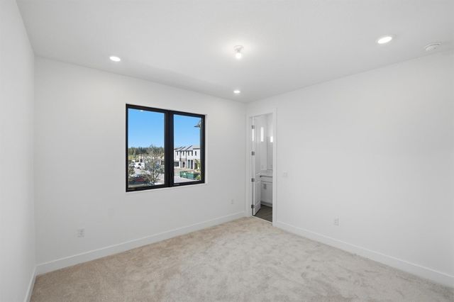 1012 Raleigh Way, Wellington, FL 33414