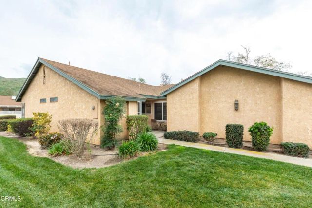 30110 Village 30, Camarillo, CA 93012