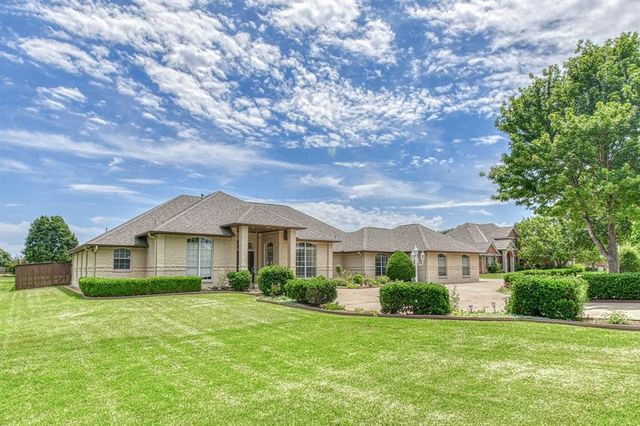 1508 SW 35th Street, Moore, OK 73160