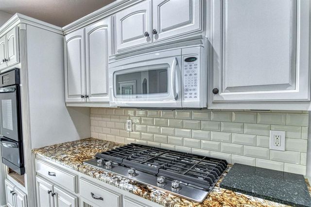 1508 SW 35th Street, Moore, OK 73160