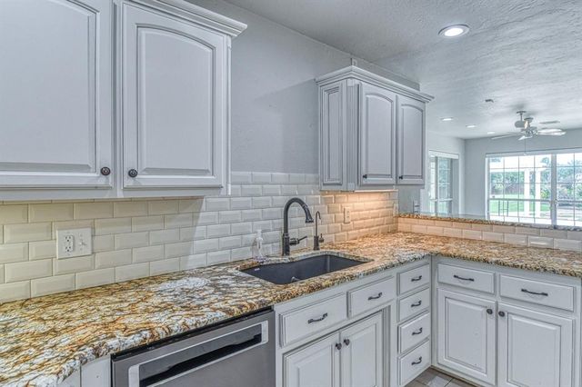 1508 SW 35th Street, Moore, OK 73160