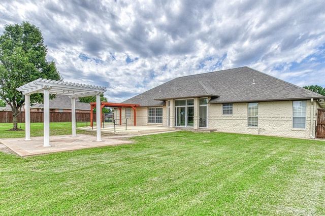 1508 SW 35th Street, Moore, OK 73160