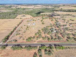 2211 E FM 1518 S, St Hedwig, TX 78152