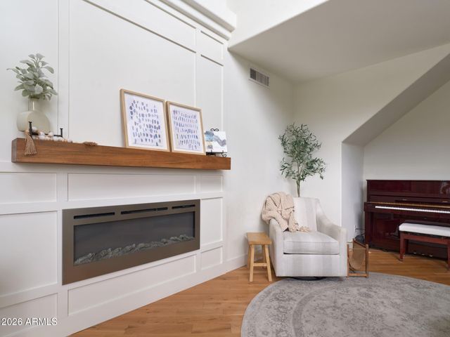 8841 S 51ST Street 3, Phoenix, AZ 85044