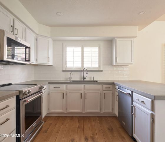 8841 S 51ST Street 3, Phoenix, AZ 85044