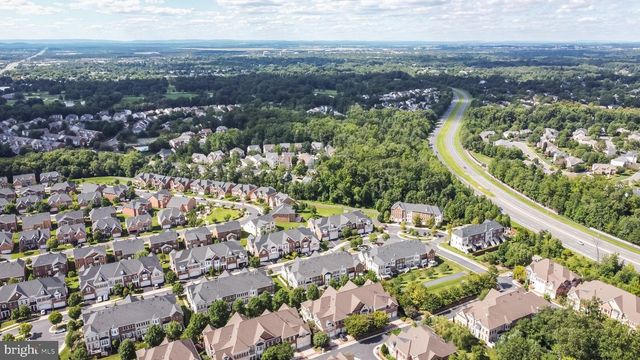 3883 BILLBERRY DR, Fairfax, VA 22033