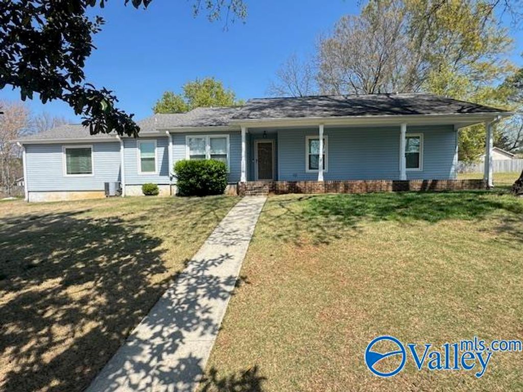 1006 Wood Circle SW, Madison, AL 35758