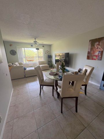 10107 TWIN LAKES Drive 24-O, Coral Springs, FL 33071