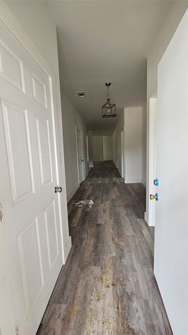 804 S Catherine Street, Terrell, TX 75160