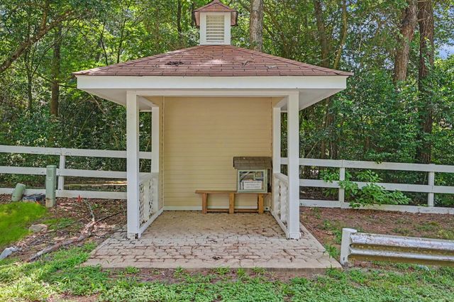 7393 Teaswood Drive, Conroe, TX 77304