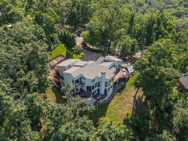 1819 Laurel Ridge Dr, Nashville, TN 37215
