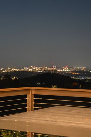 1819 Laurel Ridge Dr, Nashville, TN 37215