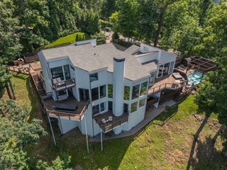 1819 Laurel Ridge Dr, Nashville, TN 37215