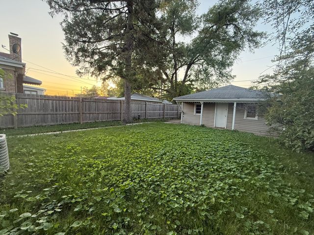 3201 Adams Street, Bellwood, IL 60104
