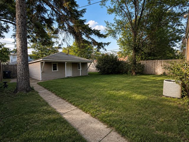 3201 Adams Street, Bellwood, IL 60104