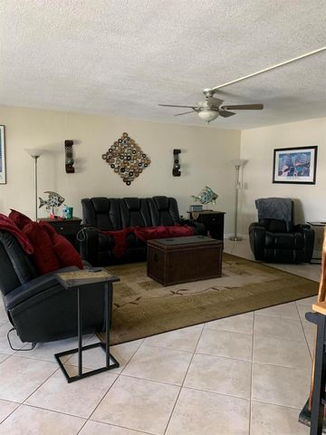2735 NE 28 Court, Lighthouse Point, FL 33064