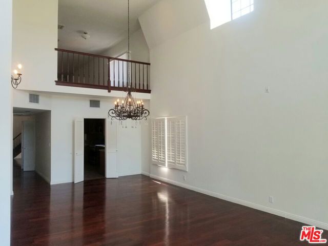 10620 EASTBORNE Avenue 302, Los Angeles, CA 90024