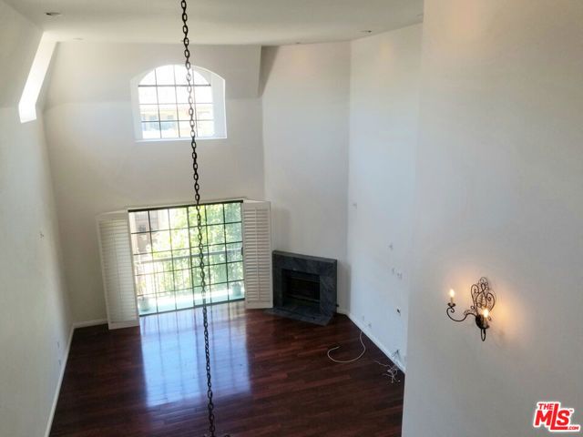 10620 EASTBORNE Avenue 302, Los Angeles, CA 90024