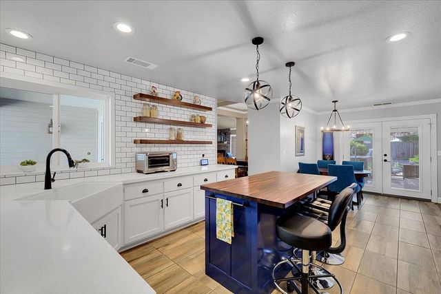 1560 Malaga Ct, Yuba City, CA 95993