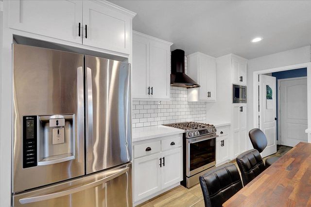 1560 Malaga Ct, Yuba City, CA 95993