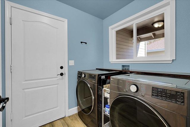 1560 Malaga Ct, Yuba City, CA 95993