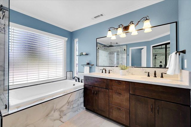 1560 Malaga Ct, Yuba City, CA 95993