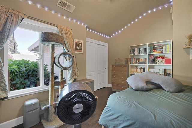 1560 Malaga Ct, Yuba City, CA 95993