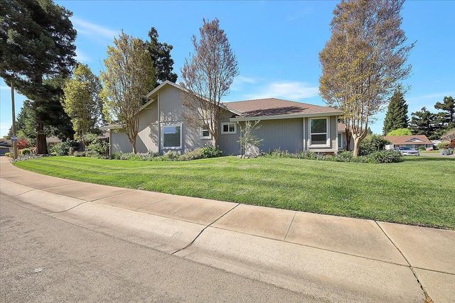 1560 Malaga Ct, Yuba City, CA 95993