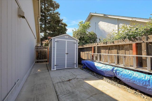 1560 Malaga Ct, Yuba City, CA 95993