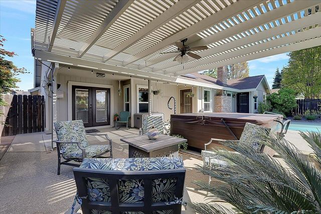 1560 Malaga Ct, Yuba City, CA 95993