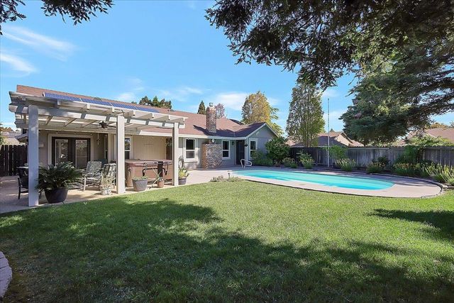 1560 Malaga Ct, Yuba City, CA 95993