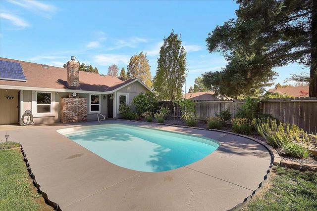 1560 Malaga Ct, Yuba City, CA 95993