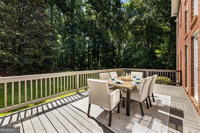 610 Shade Lake Court, Milton, GA 30004