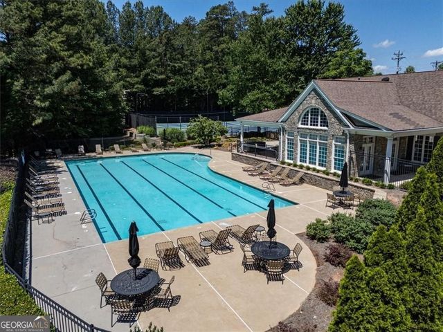 610 Shade Lake Court, Milton, GA 30004